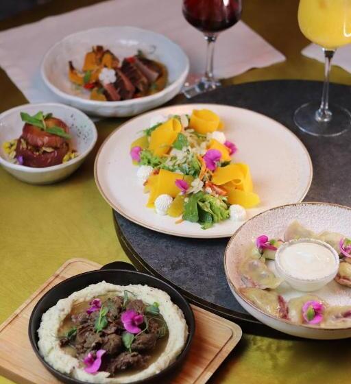 فندق готель скіфія