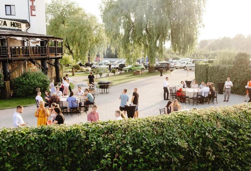 فندق готель скіфія