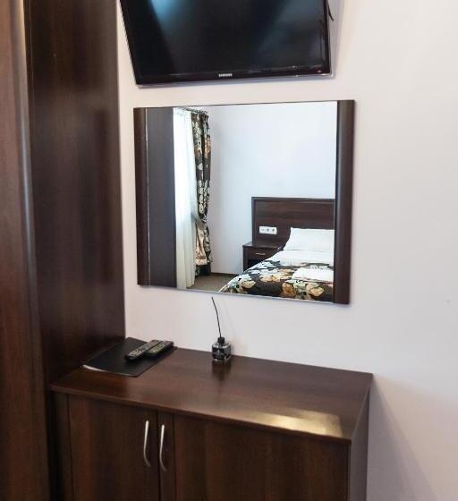 فندق готель скіфія