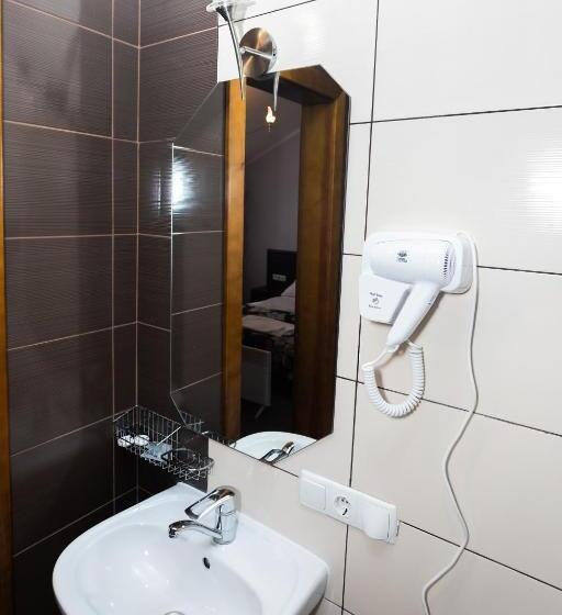 فندق готель скіфія