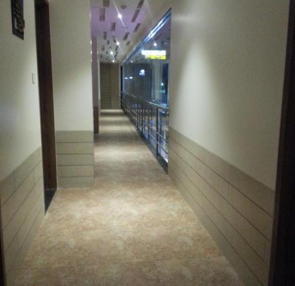 Otel Enrise By Sayaji Ahmednagar