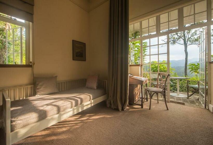 ホテル Nine Skies