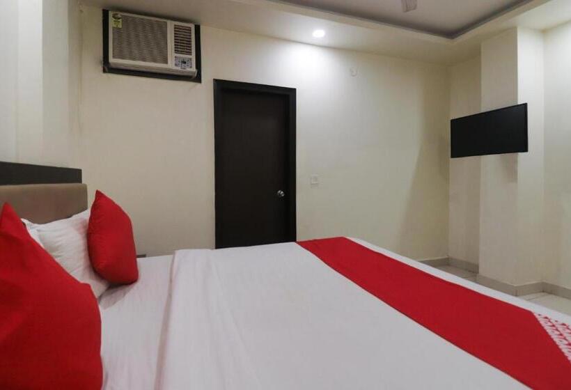 בית מלון כפרי O Royal Plaza