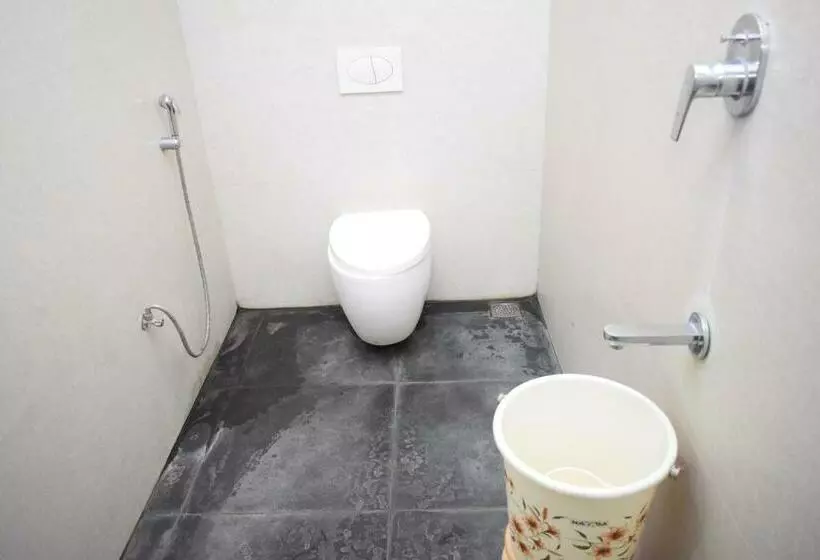 Hotelli Shri Subham Residency