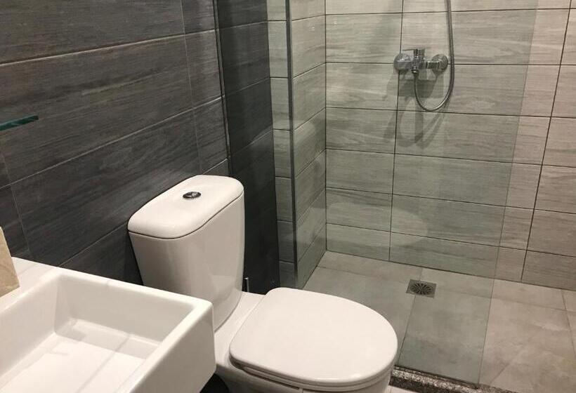 膳宿费 Vial Rooms