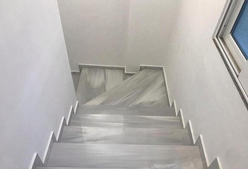 膳宿费 Vial Rooms