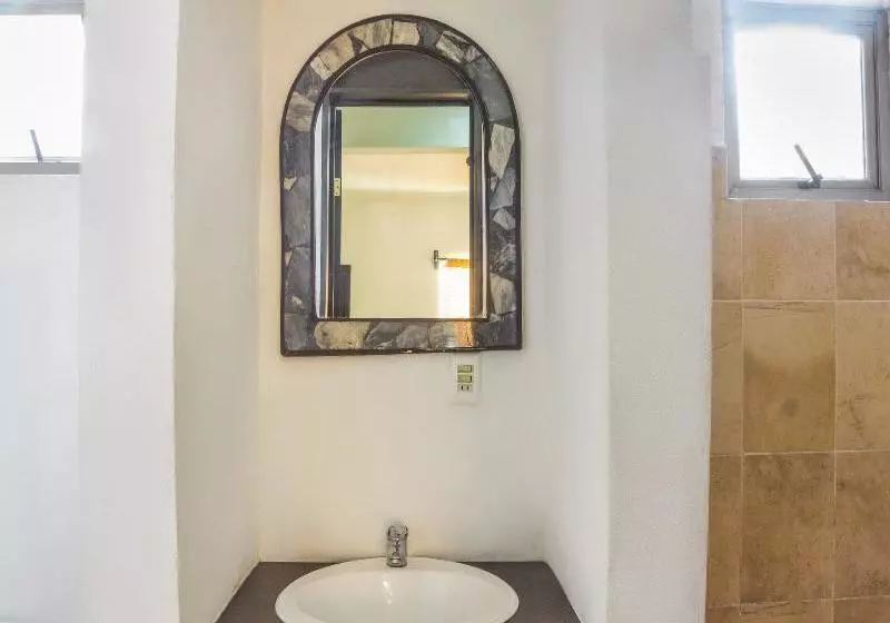 ホテル San Vicente By Oyo Rooms