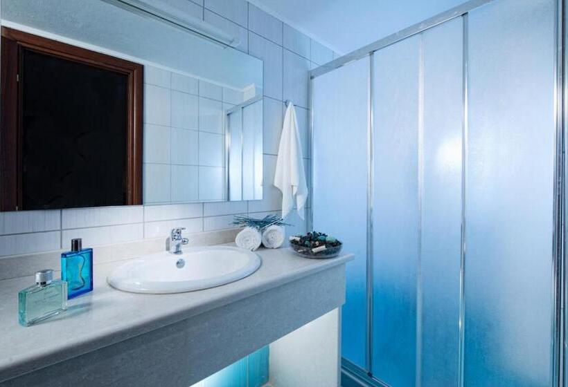 Aegean Sky Hotel & Suites