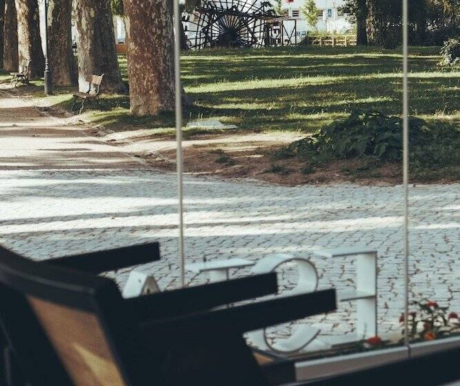 Estalagem Santa Iria Hotel & Spa