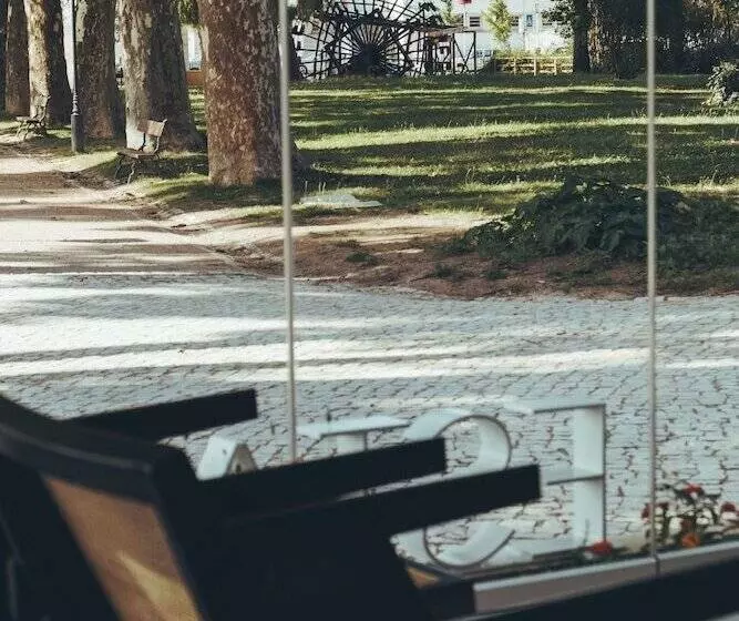 Estalagem Santa Iria Hotel & Spa