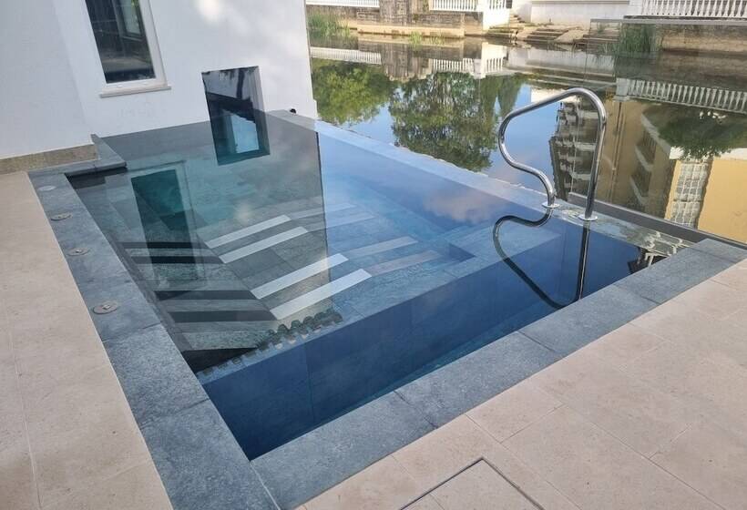 Estalagem Santa Iria Hotel & Spa