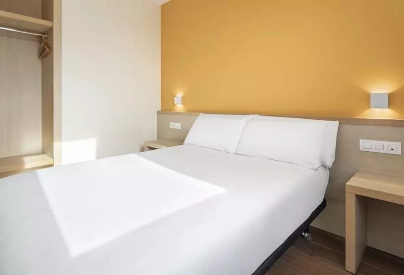 ホテル 280 Zaragoza