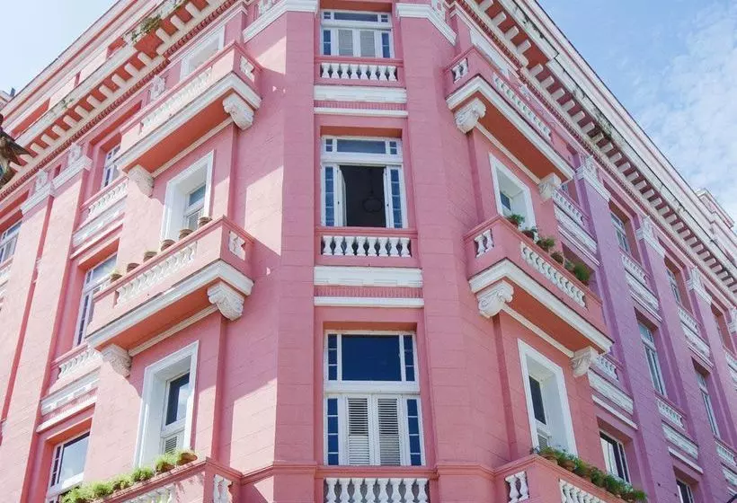 ホテル Ambos Mundos