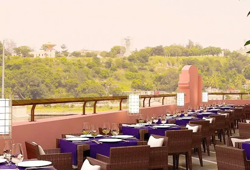 ホテル Ambos Mundos