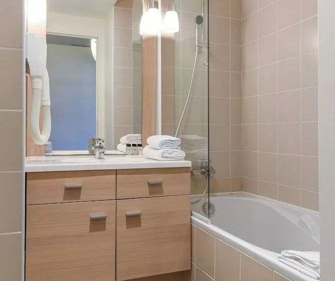 Отель Appart City Collection Paris Grande Bibliothèque