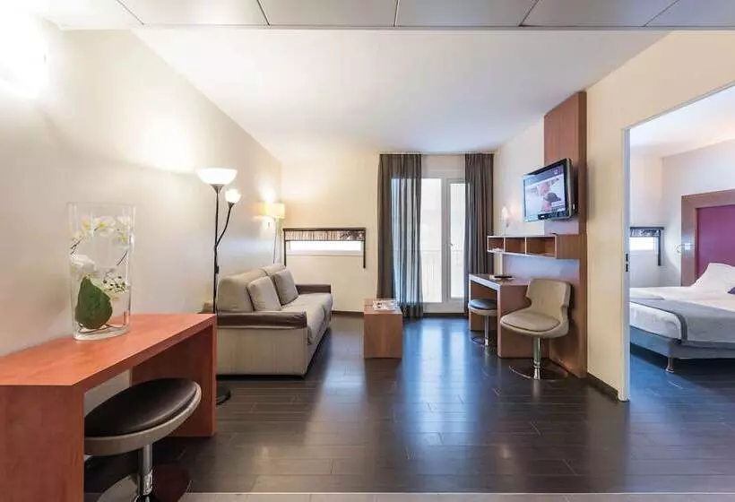 Отель Appart City Collection Paris Grande Bibliothèque