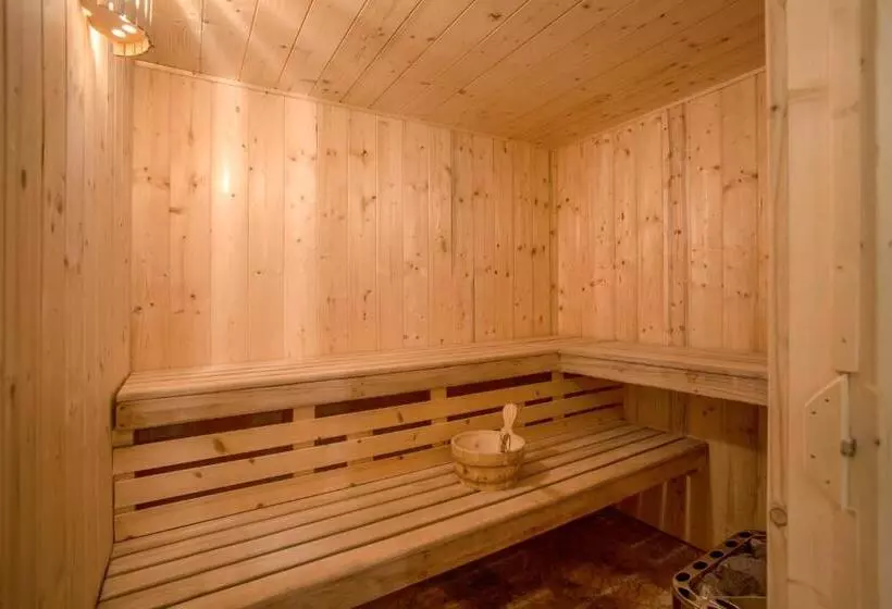 هتل Casa Argileto