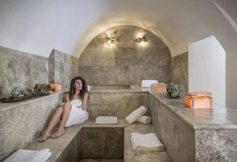 هتل Casa Argileto