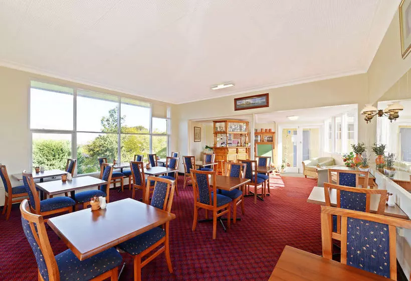 Отель Comfort Inn North Shore