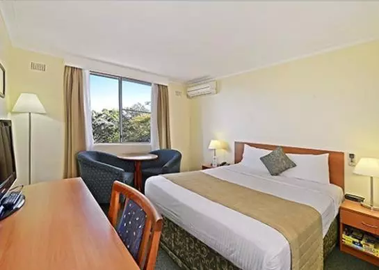 Отель Comfort Inn North Shore