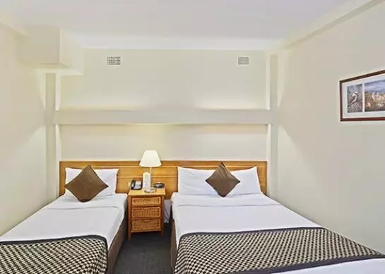 Отель Comfort Inn North Shore