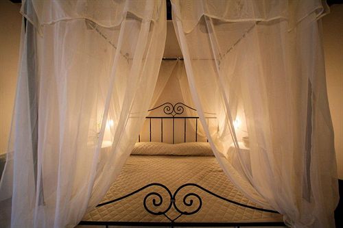 Отель Country House Le Calvie