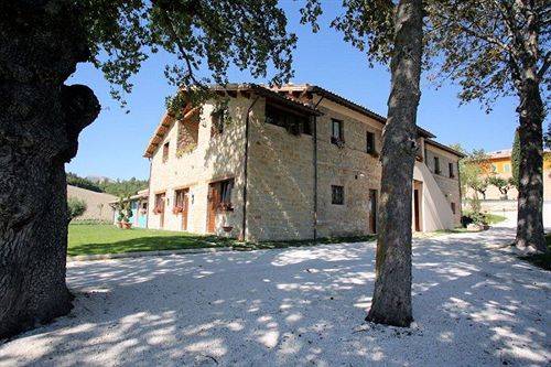 Отель Country House Le Calvie