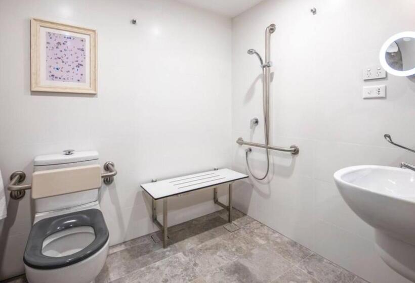 فندق Crowne Plaza Sydney Coogee Beach, An Ihg