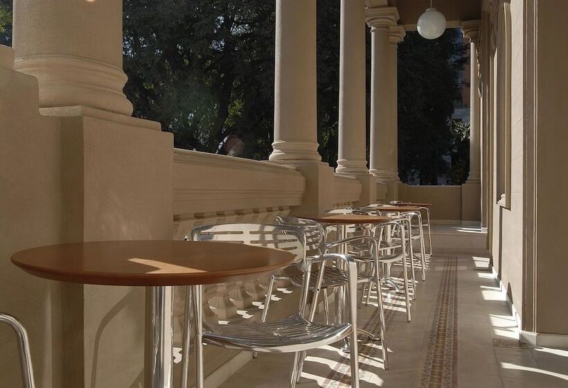 호텔 Design Suites Salta