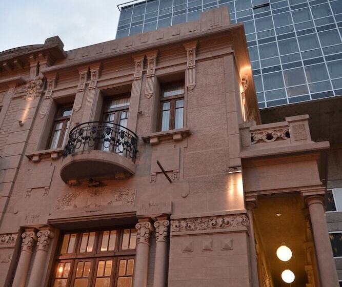 호텔 Design Suites Salta