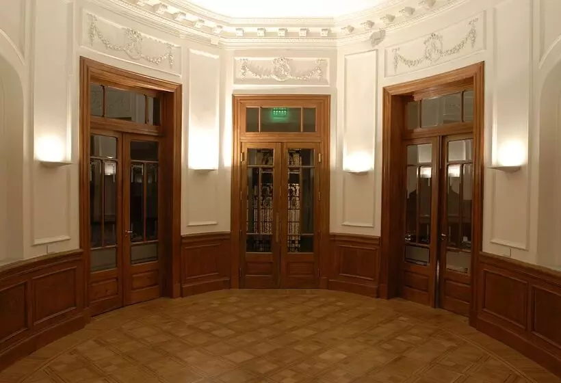 호텔 Design Suites Salta