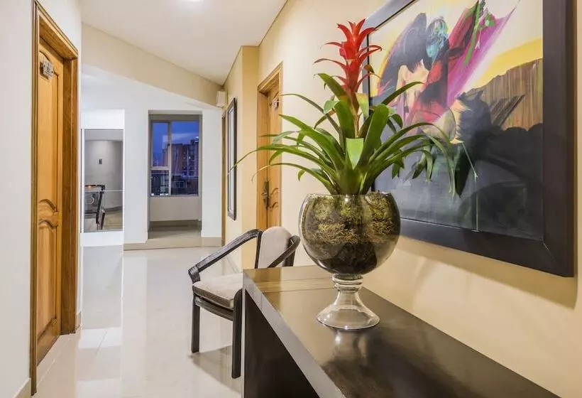 Hotel Egina Medellin
