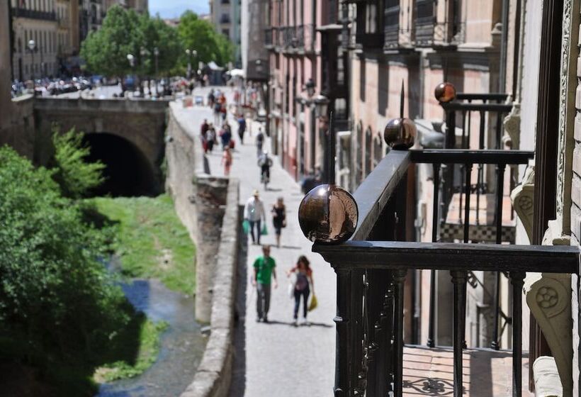 هتل El Ladron De Agua Palacete