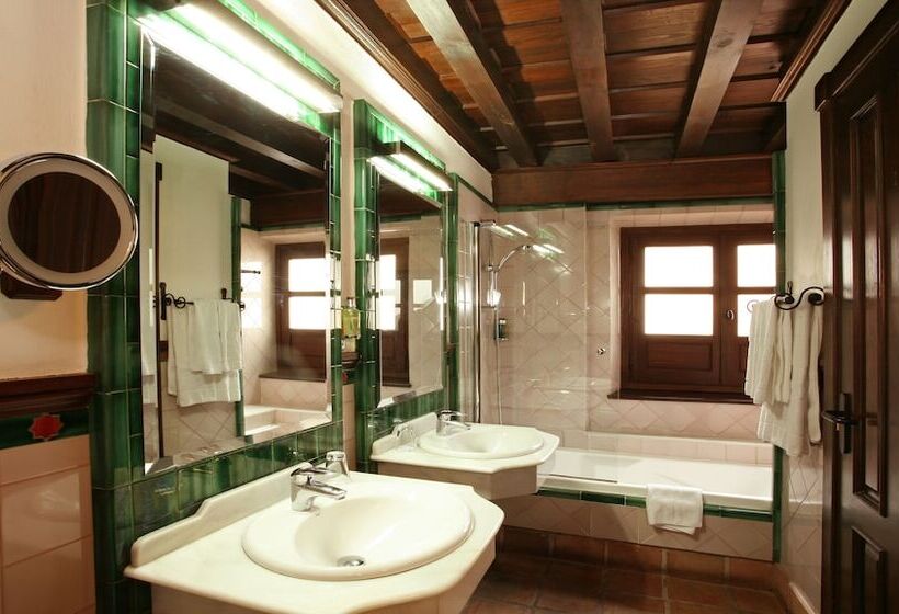 هتل El Ladron De Agua Palacete