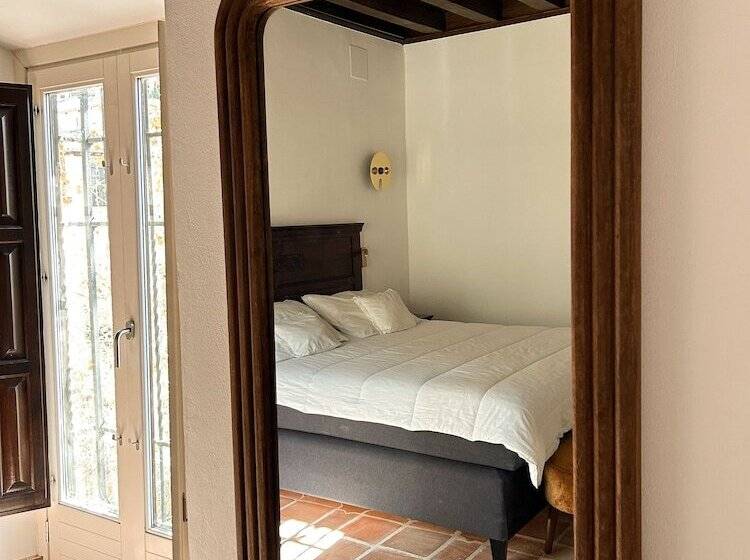 هتل El Ladron De Agua Palacete