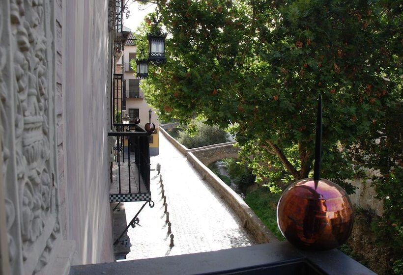 هتل El Ladron De Agua Palacete