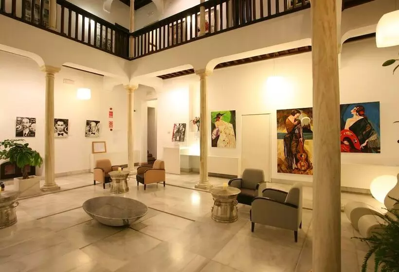 هتل El Ladron De Agua Palacete