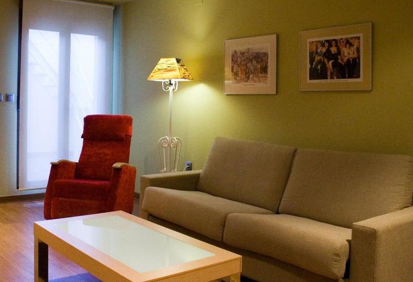 Hospedium Aptos Cañitas Maite Familiar