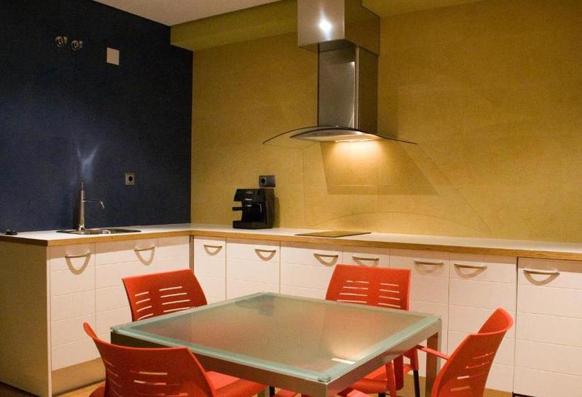 Hospedium Aptos Cañitas Maite Familiar