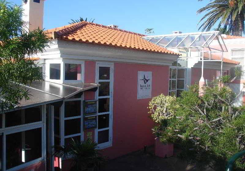 فندق Inn & Art Madeira