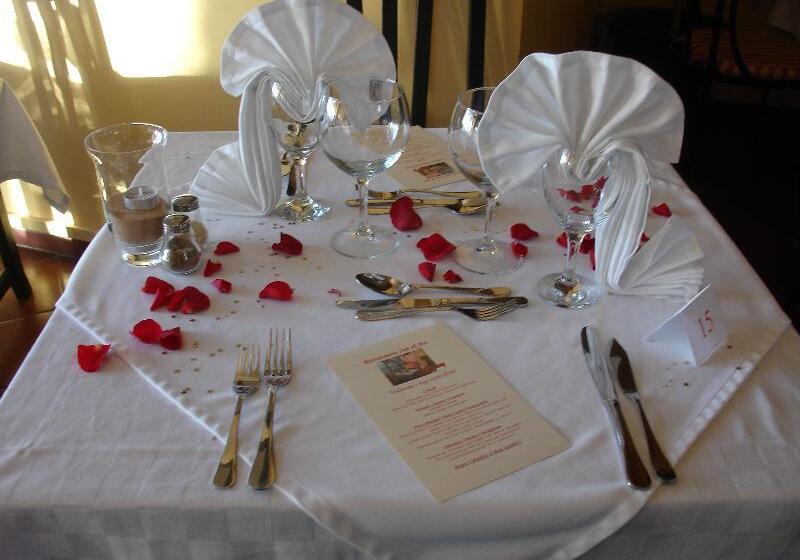 فندق Inn & Art Madeira