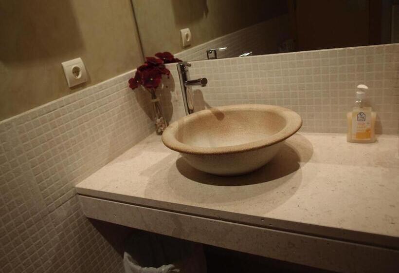 בית מלון כפרי La Vida Spa