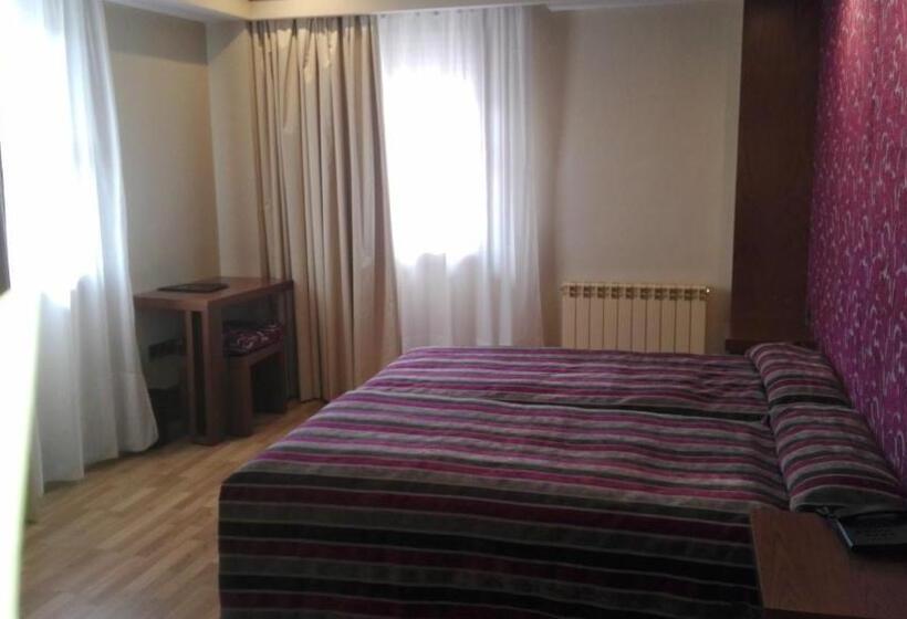 בית מלון כפרי Los Braseros