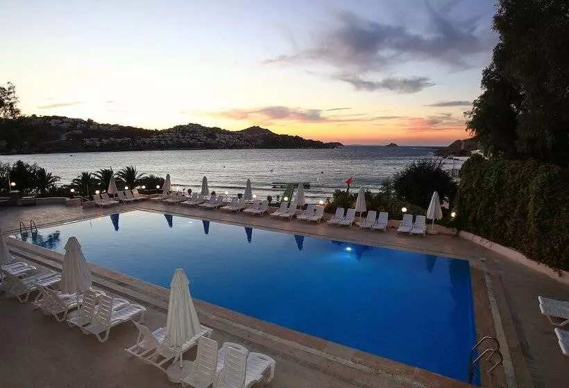 Hotell Mirage Family Club All Inclusive