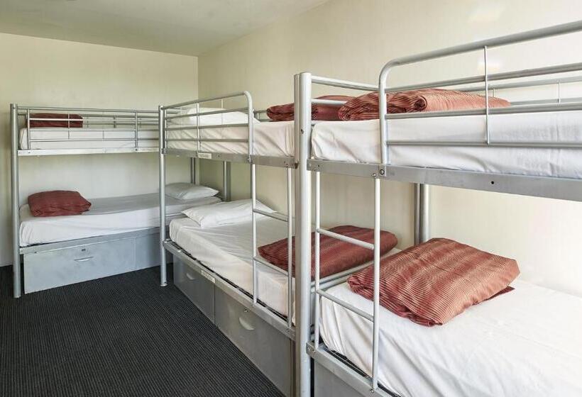 فندق Nomads St Kilda