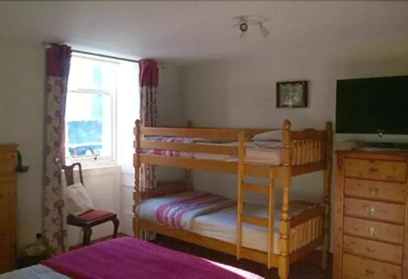 هتل Pillars House