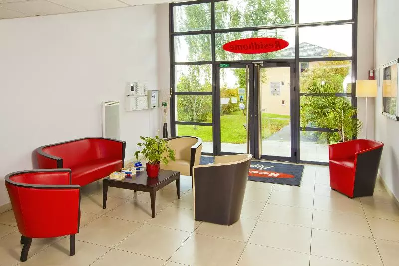 ホテル Residhome Genève Prévessin Le Carré D Or