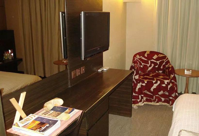 هتل The Inn Bay Harbor Dalian