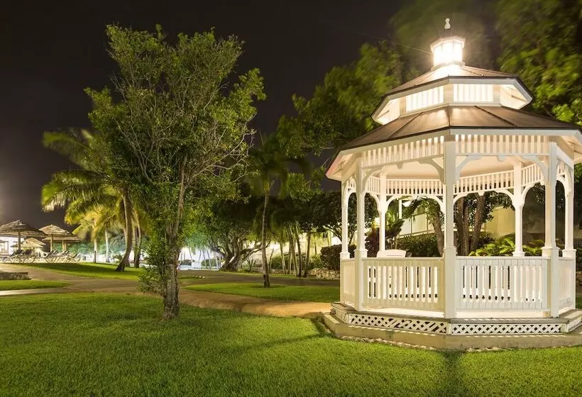 هتل The Verandah Antigua All Inclusive Adults Only