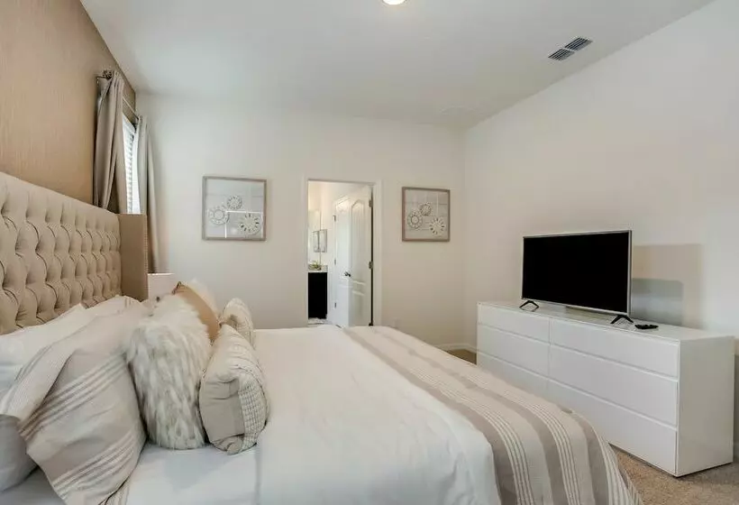 6bed 4ba Villa Game Room Pool Spa